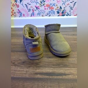 UGG Kids Tan Boots with Cozy Lining